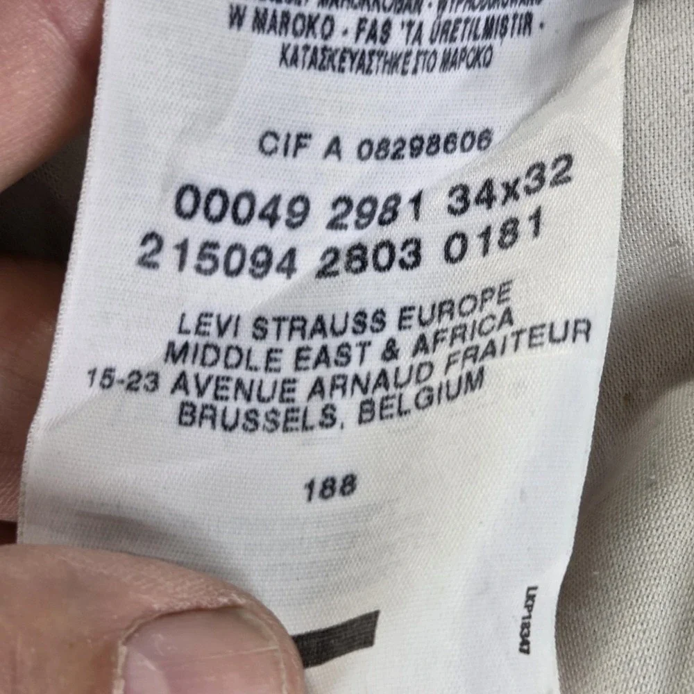 Levis 11773 important